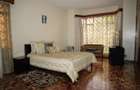 3 Bed Apartment with En Suite at Off Dennis Pritt Rd - 9