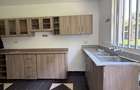 5 Bed House with En Suite in Nyari - 4