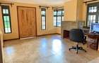 3 Bed House with En Suite at Nyari - 7