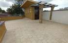 5 Bed Townhouse with En Suite in Lavington - 9