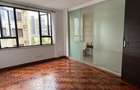 3 Bed Apartment with En Suite in Riverside - 6