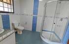 5 Bed House with En Suite in Runda - 18