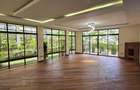 5 Bed Townhouse with En Suite at Lavington Road - 12