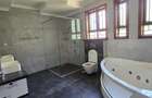 6 Bed Townhouse with En Suite at Lavington Green - 10