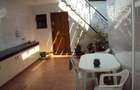 5 Bed House with En Suite at Brookside - 8
