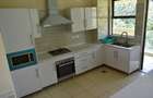 4 Bed Apartment with En Suite in Brookside - 17