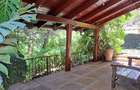 4 Bed House with En Suite in Lake View - 15
