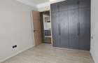 3 Bed Apartment in Valley Arcade - 3