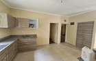 4 Bed House with En Suite in Spring Valley - 6