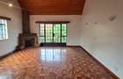 5 Bed Townhouse with En Suite at Convent Drive - 17