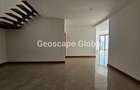 4 Bed Apartment with En Suite in Riverside - 11