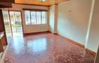 5 Bed Townhouse with En Suite in Lavington - 7