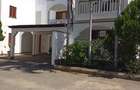 4 Bed Townhouse with En Suite in Nyali Area - 1