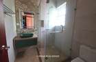 4 Bed House with Garden in Rosslyn - 4
