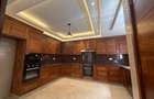 5 Bed Townhouse with En Suite in Lavington - 5