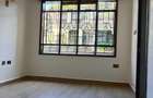 2 Bed Apartment with En Suite in Westlands Area - 4