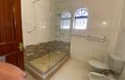 5 Bed Townhouse with En Suite in Nyari - 4
