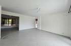 4 Bed Apartment with En Suite in Nyali Area - 18