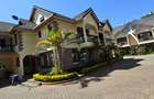 5 Bed Townhouse with En Suite at Lavington Green - 3