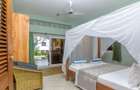 8 Bed House with En Suite in Diani - 20