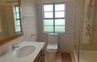 5 Bed Townhouse with En Suite in Lavington - 10