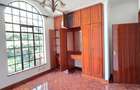4 Bed Townhouse with En Suite at Lavington Green - 7
