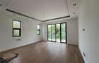 5 Bed Townhouse with En Suite in Karen - 11