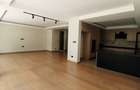 5 Bed Townhouse with En Suite at Lavington - 19