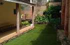 5 Bed House with En Suite at Lavington Green - 11