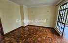 4 Bed House with En Suite in Runda - 10