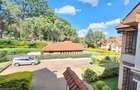 4 Bed Townhouse with En Suite at Lavington Green - 5