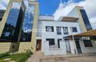 5 Bed Townhouse with En Suite in Lavington - 12