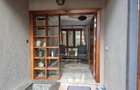 6 Bed Townhouse with En Suite in Lavington - 10
