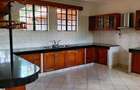 4 Bed House with En Suite in Runda - 2