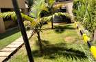 5 Bed Townhouse with En Suite in Lavington - 4