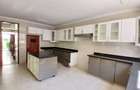 5 Bed Townhouse with En Suite at Lavington Green - 7