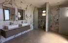 3 Bed Apartment with En Suite in Brookside - 9