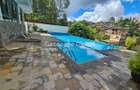 3 Bed Apartment with En Suite in Spring Valley - 1