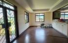 5 Bed Townhouse with En Suite in Lavington - 17