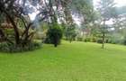 8 Bed House with En Suite in Lavington - 4