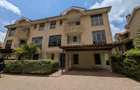 5 Bed Townhouse with En Suite in Lavington - 14