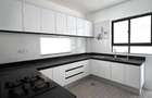 4 Bed Apartment with En Suite at Valley Arcade - 2