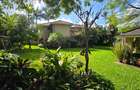 4 Bed House with En Suite in Spring Valley - 1