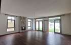5 Bed Townhouse with En Suite at Lavington Green - 4