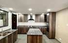 4 Bed Apartment with En Suite at Valley Arcade - 6