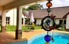 6 Bed House with En Suite at Ridgeways Road - 2