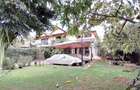 4 Bed Townhouse with En Suite at Lavington - 2