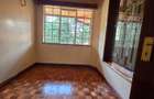 4 Bed House with En Suite in Runda - 12