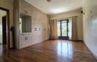 5 Bed House with En Suite in Runda - 8
