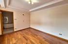 5 Bed Townhouse with En Suite at Lavington Green - 8